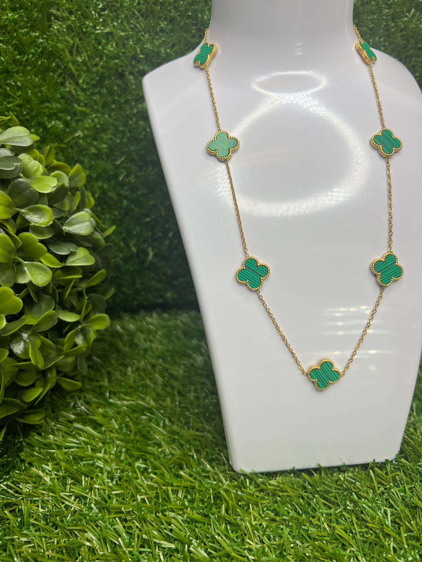 Green Clover Necklace